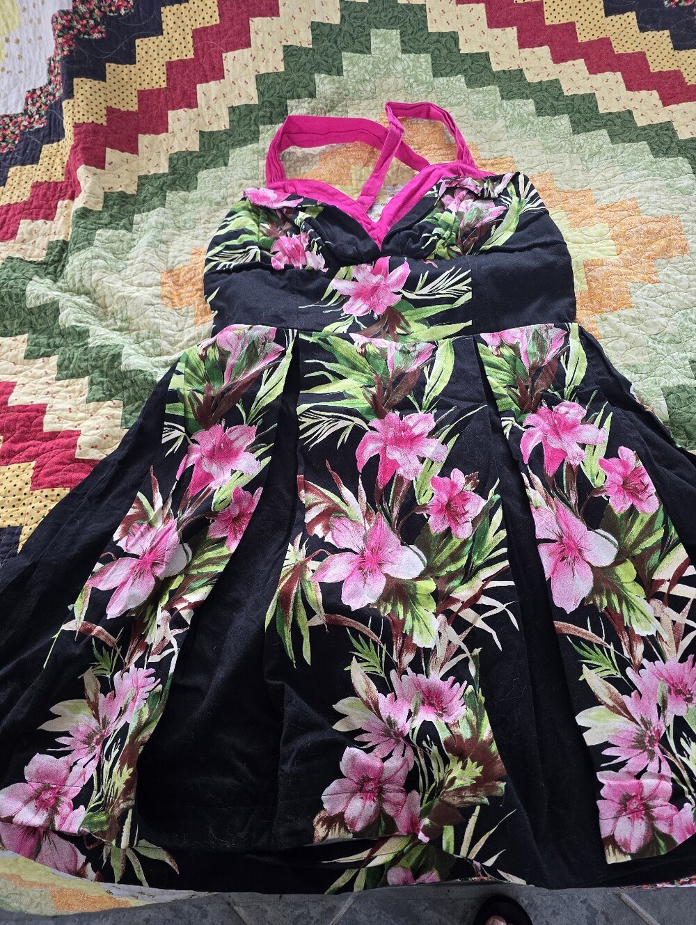 Pinup Couture Pele Tiki Set - Picture 2 of 7